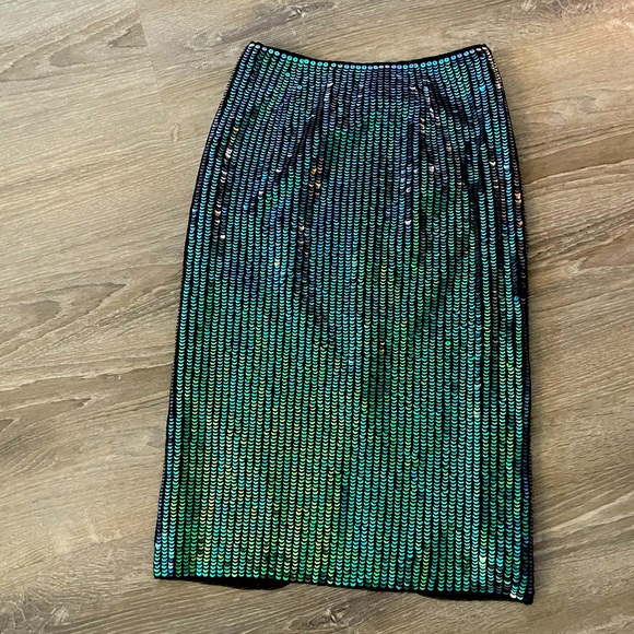 Sequin Green Skirt - Picture 1 of 3